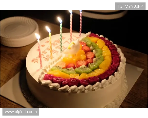 德甲俱乐部创意文案与“蛋糕梗”风波全记录